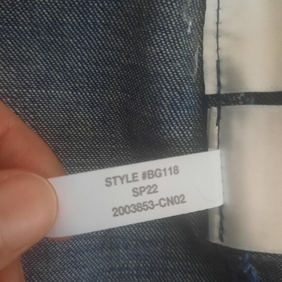 J. Crew Smocked Puff Sleeve Chambray Dress Birch Wash Size Medium - Picture 9 of 10